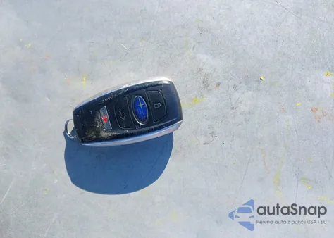 2017 Subaru Outback 2.5I Limited из США, поврежденный, VIN 4S4BSANCXH3281824